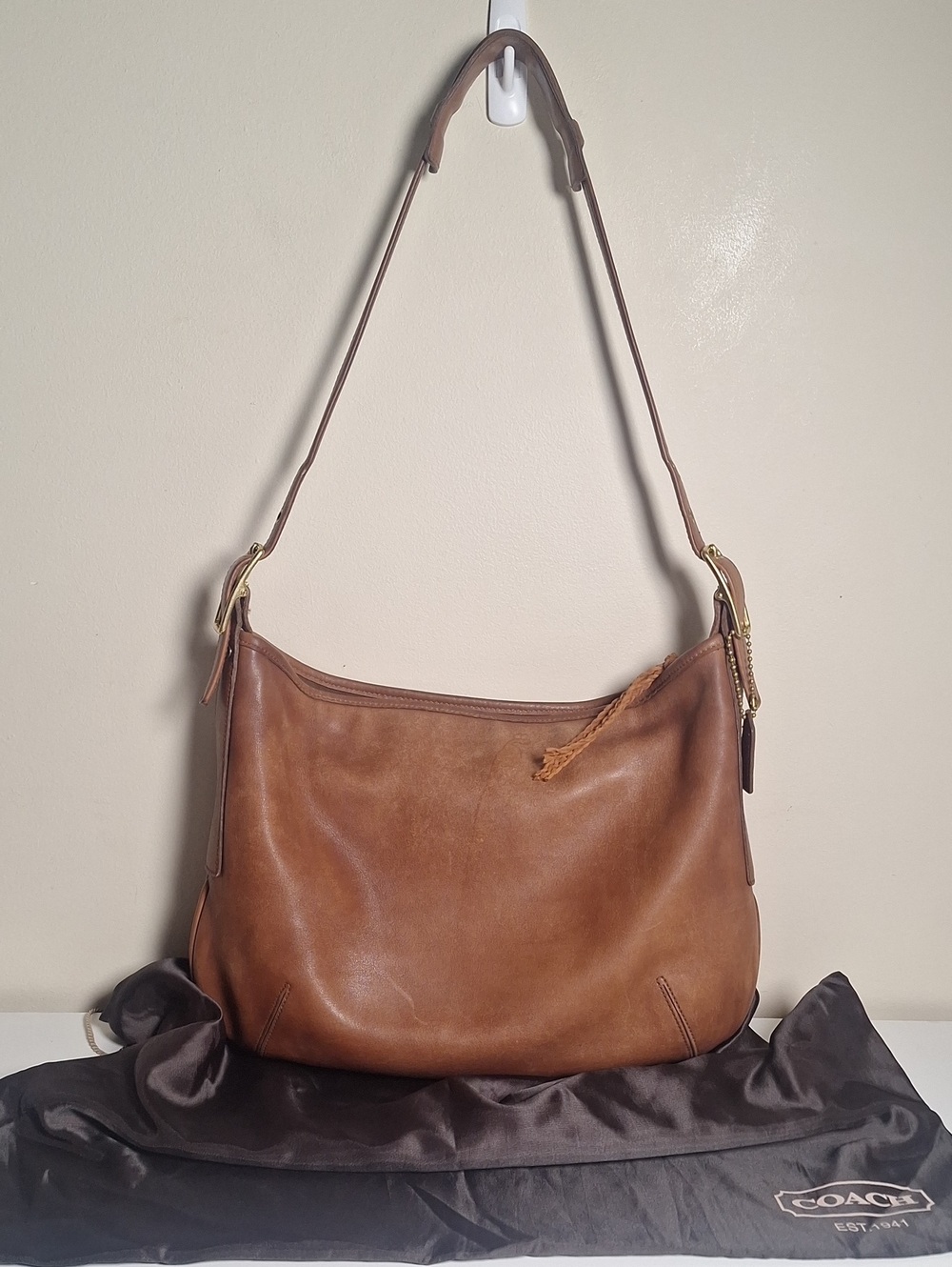 Coach Legacy  Hobo (Style number #9213) 2010